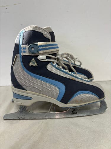 Jackson Ultima Figure Skates B Adult 6 (Used)