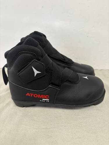 Classic Size 2.0 Atomic Cross Country Ski Boots (New)