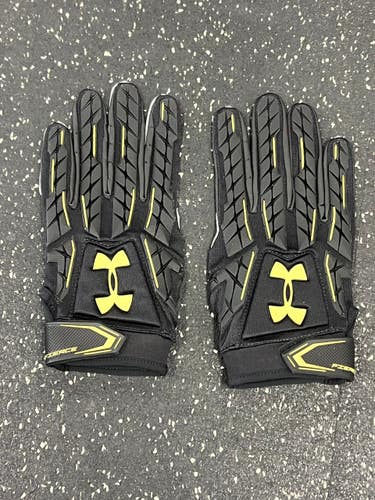 Used Under Armour FIERCE FB Gloves Black XL 11849-S000032307