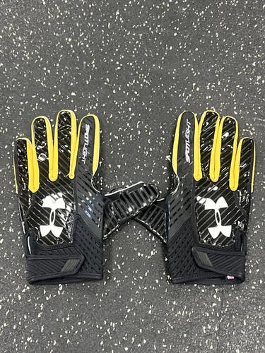 Used Under Armour SPOTLIGHT FB Gloves Black XL 11849-S000032308