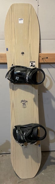 Used 2024 Arbor Terra Pin Snowboard w/ 5th Element bindings; Size: 156 cm