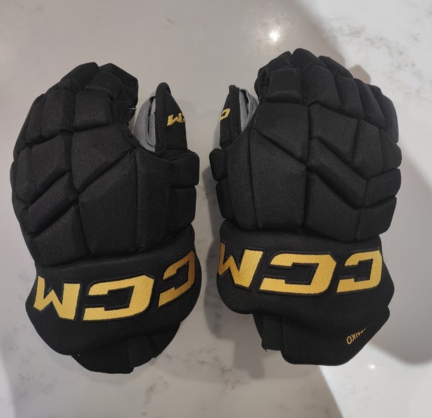 Canucks CCM HGTK Gloves 13" Kuzmenko