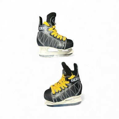 Used CCM POWERLINE 60 Youth Hockey Skate Youth 09.0 11873-S000218507