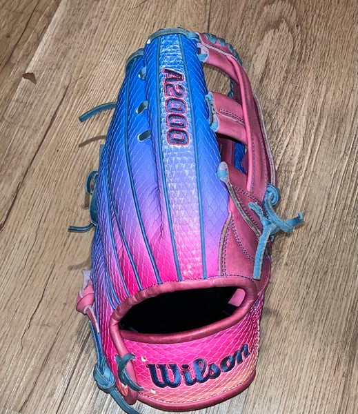 2025 RH Wilson A2000 1777 Baseball Glove 12.75" (Used)