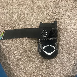 Black Senior EvoShield Elbow Guard Elbow Protection (New)