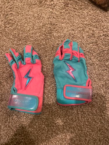 Medium Batting Gloves (Used)