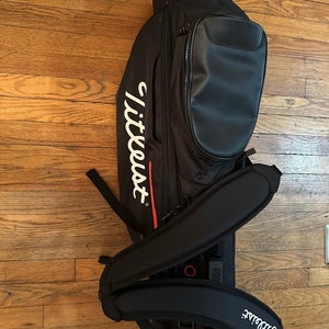 Men's Titleist Players 4 StaDry Bag (Used)