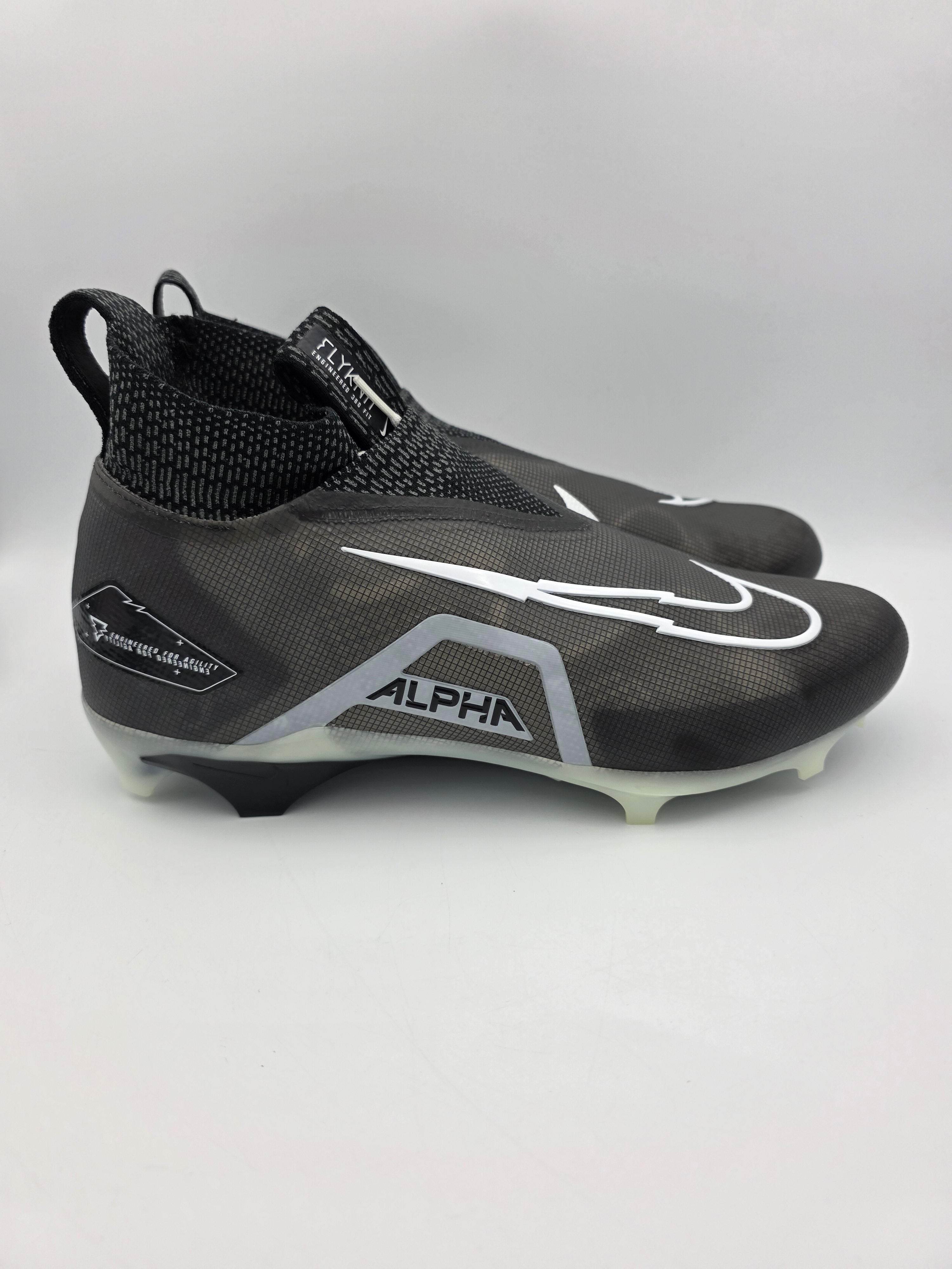 nike crucial catch shoes