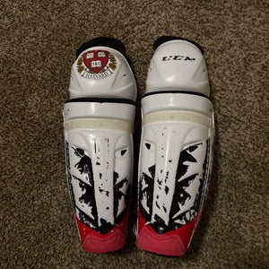 Intermediate CCM JetSpeed FT4 Pro 13" Shin Pads (Used)