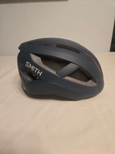 Smith MIPS Network Helmet Mens Size Large, Blue (New)