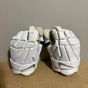 Nike Vapor Pro Lacrosse Gloves Large (Used)