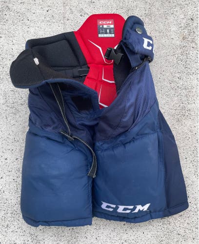 Men's Junior Small CCM JetSpeed FT485 Hockey Pants (Used)