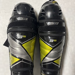 Junior Bauer Supreme 3S 12" Shin Pads (Used)