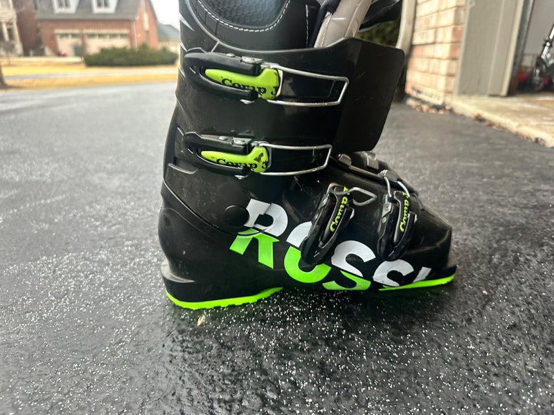 Mondo 24 & 24.5 Rossignol Ski Boots (Used)