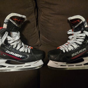 2023 Bauer Vapor X Hockey Skates Regular Width 11 (Used)