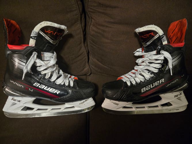 2023 Bauer Vapor X Hockey Skates Regular Width 11 (Used)