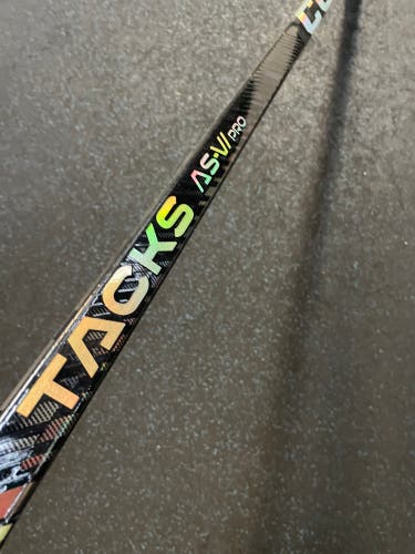 New CCM Tacks AS-VI Pro Right Hand 75Flex P88