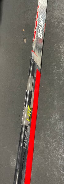 New Bauer Vapor Hyperlite Right Hand 77Flex P28