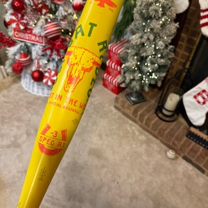 2025 Combat MFG Spec A1 Alloy BBCOR Certified Bat (-3) 30 oz 33" (Used)