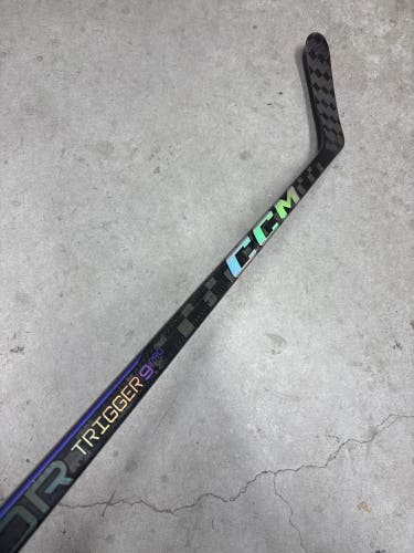 P28M 65 Flex Intermediate CCM RibCor Trigger 9 Pro Left Hand Hockey Stick Pro Stock NCAA