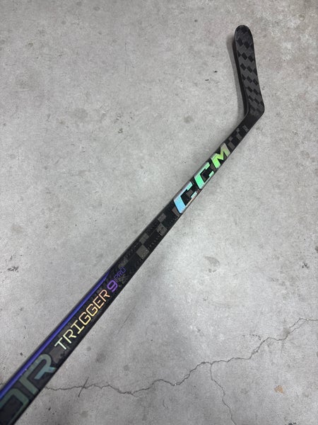 P28M 65 Flex Intermediate CCM RibCor Trigger 9 Pro Left Hand Hockey Stick Pro Stock NCAA