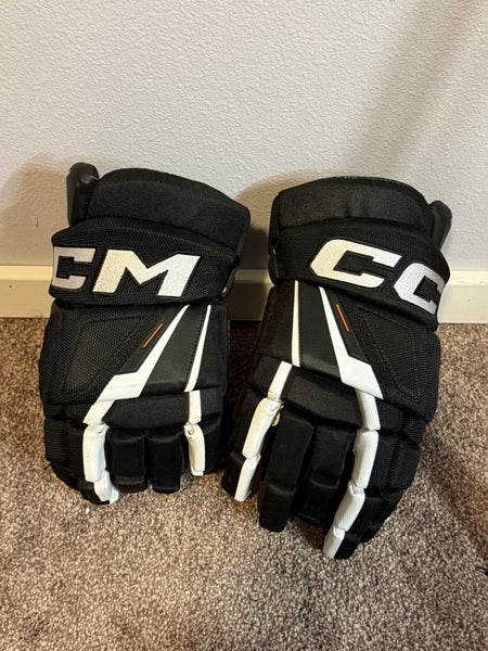 CCM Tacks XF Pro Gloves 15" (Used)