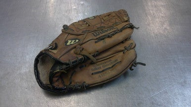 Used Wilson PRO STAFF BB/SB Glove RH Throw Brown 13" 11339-S000197166