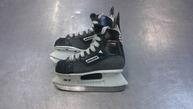 Used Bauer SUPREME 3000 Youth Hockey Skate Youth 13.0 11339-S000197176