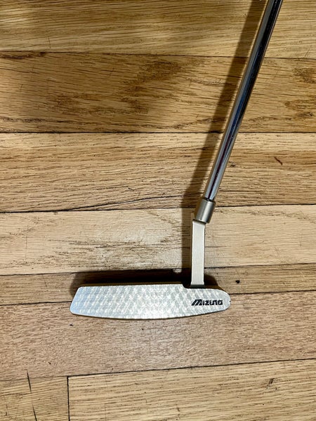 Men's 2006 Bettinardi Blade Right Handed Putter 34" (Used)
