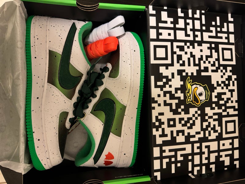 Nike Air Force 1 Oregon Ducks Doaf Duck or Egg
