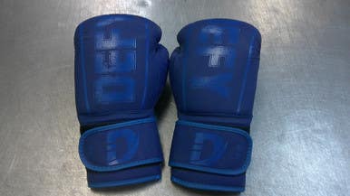 Used Defender Boxing Gloves Royal Blue Senior 11339-S000196914
