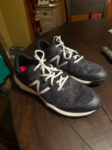 Black Men's Size M 12.0 (W 13.0) Adult New Balance 4040 Low Top Turf Cleats (New)