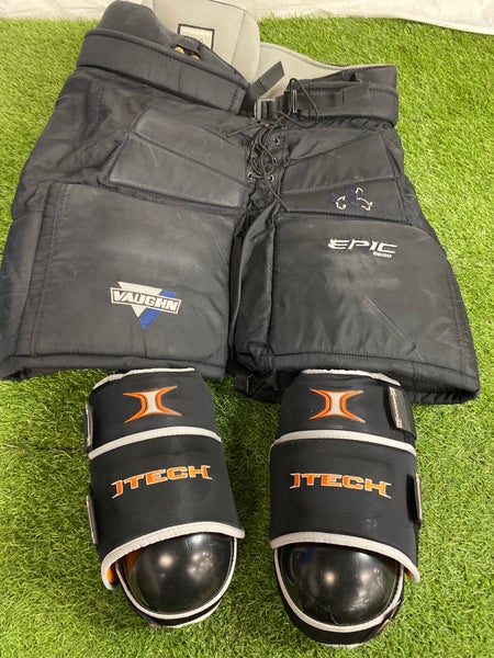 Vaughn Epic 8600 Hockey Goalie Pants and Knee Pads | Senior Large
