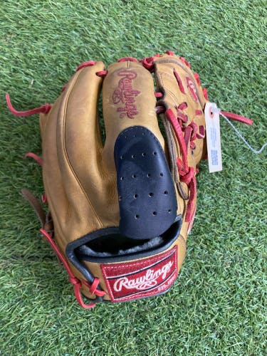 Brown Rawlings Pro Preferred RH Pitcher's Baseball Glove 12.25" (Used)