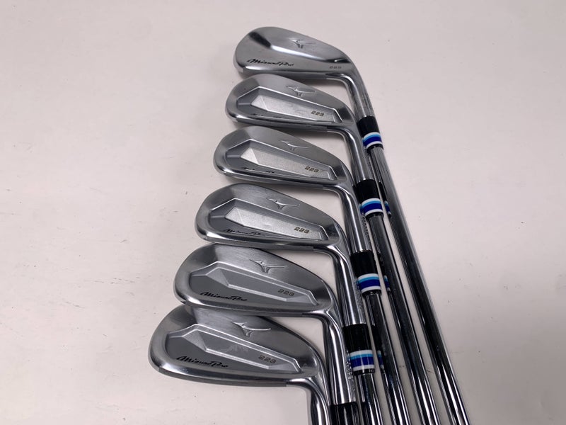 Mizuno Pro 223 / 225 Combo Iron Set 4-9 True Temper AMT S300 Tour White Stiff RH