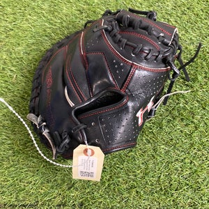 Under Armour Pro Series RH Catcher's Baseball Glove 32.5"