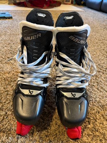 2024 Bauer Supreme Shadow Hockey Skates Narrow Width 10 (Used)