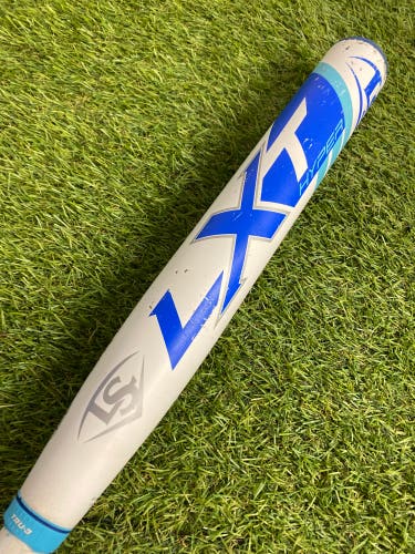 White 2017 Louisville Slugger LXT Composite Bat (-10) Composite 22 oz 32" (Used)