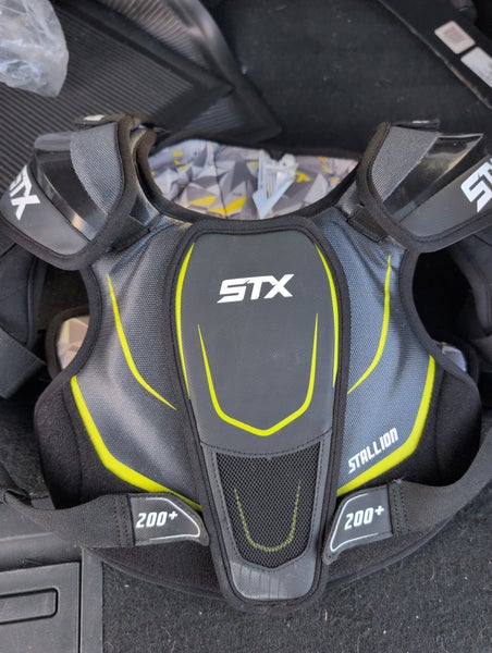 Large Youth STX Stallion 200+ Shoulder Pads (Used)