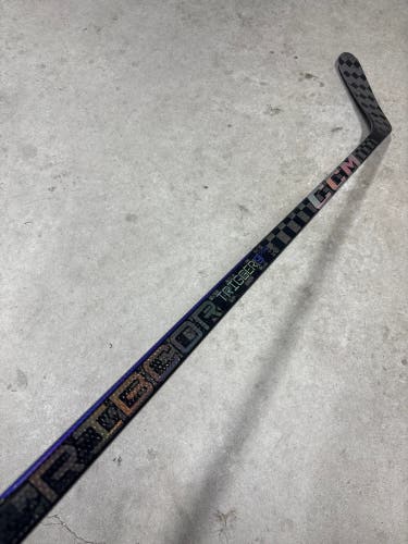 85 Flex P090TM Senior CCM RibCor Trigger 9 Pro Left Hand Hockey Stick Pro Stock NCAA