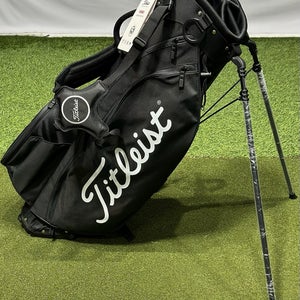 Titleist Players 5 Stand Carry Golf Bag TB23SX8 Black/White NEW