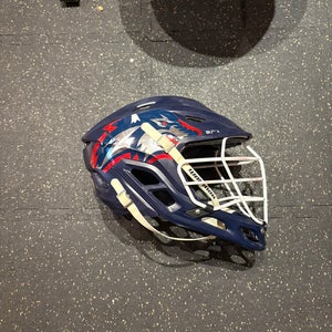 Stony Brook Warrior Burn Lacrosse helmet L (used)