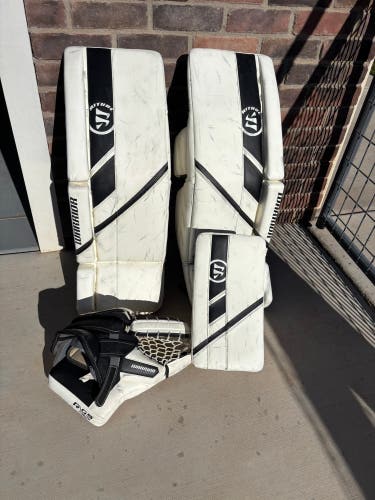 32" Warrior Ritual G5 Goalie Leg Pads (Used)