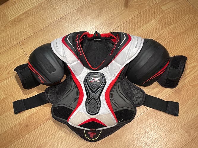Small Senior Bauer Vapor 2X Shoulder Pads (Used)