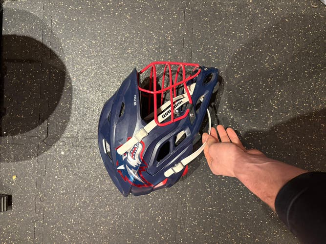 Stony Brook Warrior Burn Lacrosse helmet L (used)