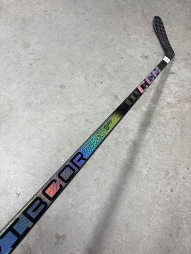 75 Flex P28 Senior CCM RibCor Trigger 8 Pro Left Hand Hockey Stick Pro Stock NHL (New) -