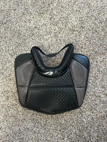 Brian's Eclipse pro goalie neck guard (used)