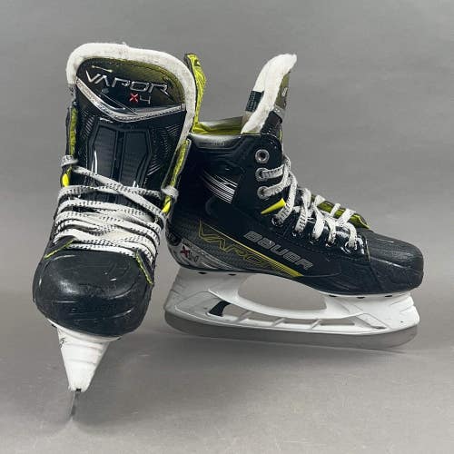 Bauer Vapor X4 Size 2.5 Junior Hockey Skates