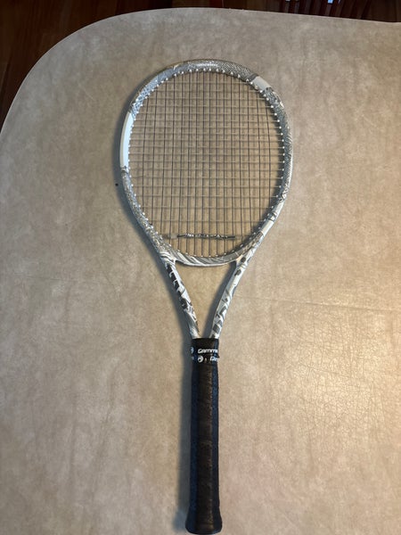 Adult Wilson Clash 100 Tennis Racquet (Used)