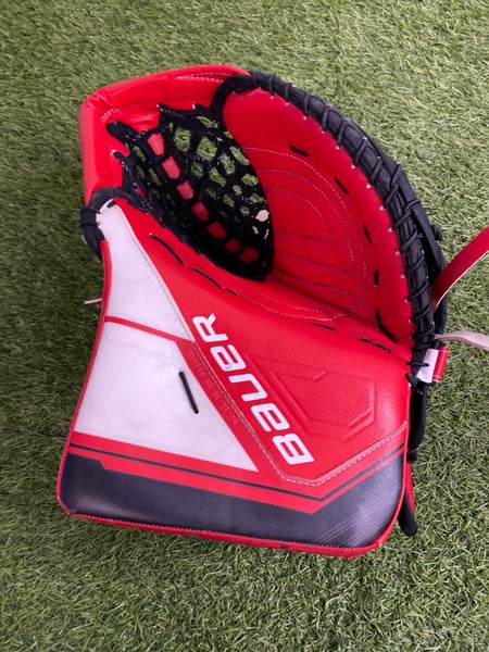 Bauer Supreme Mach Goalie Glove | Senior Regular